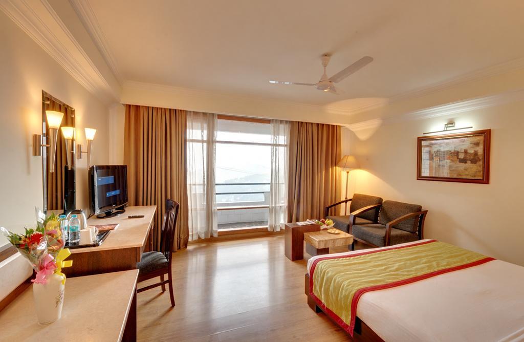 Hotel Combermere Shimla Exterior foto