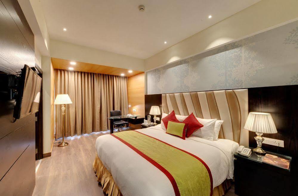 Hotel Combermere Shimla Exterior foto